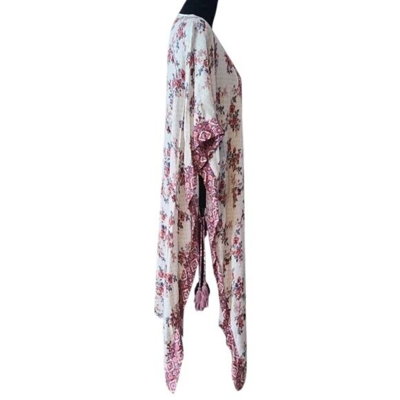 Altar'd State Mimi Pink Floral Kimono - Picture 5 of 8